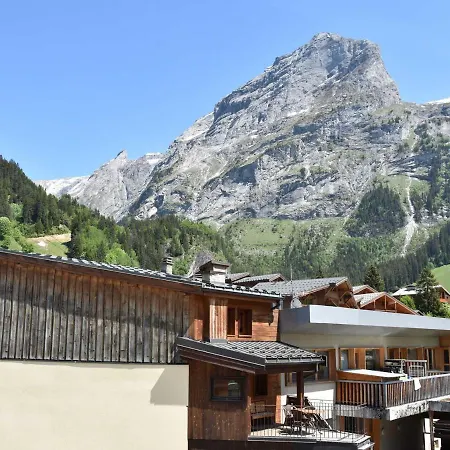 Avec Balcon, Proche Commerces Et Telepherique, Parking Prive, 4 Personnes - Fr-1-464-104 Apartment